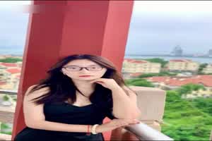 吃瓜泄密，渣男无套内射反差婊母狗  背景图片