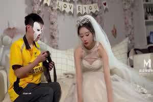 麻豆传媒 隐藏在婚纱下的约定-前任肉棒 难以遗忘  背景图片