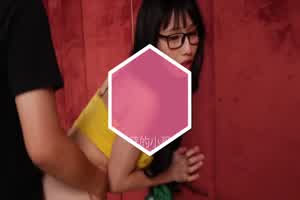 【原创】拦截隔壁邻居的包裹被发现! 被超会吸的鲍鱼惩罚  背景图片