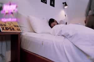 热情的泰国妓女被台湾男优爆操  背景图片