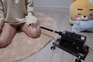 韩国妹子炮机自慰秀最后还高潮了  背景图片