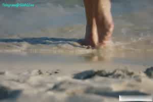 激推！！绝世女模海边唯美性爱  背景图片