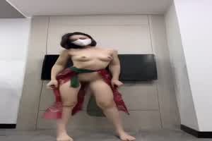 抖奶热舞  背景图片