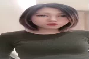 【独家专访】人体艺术模特采访  背景图片