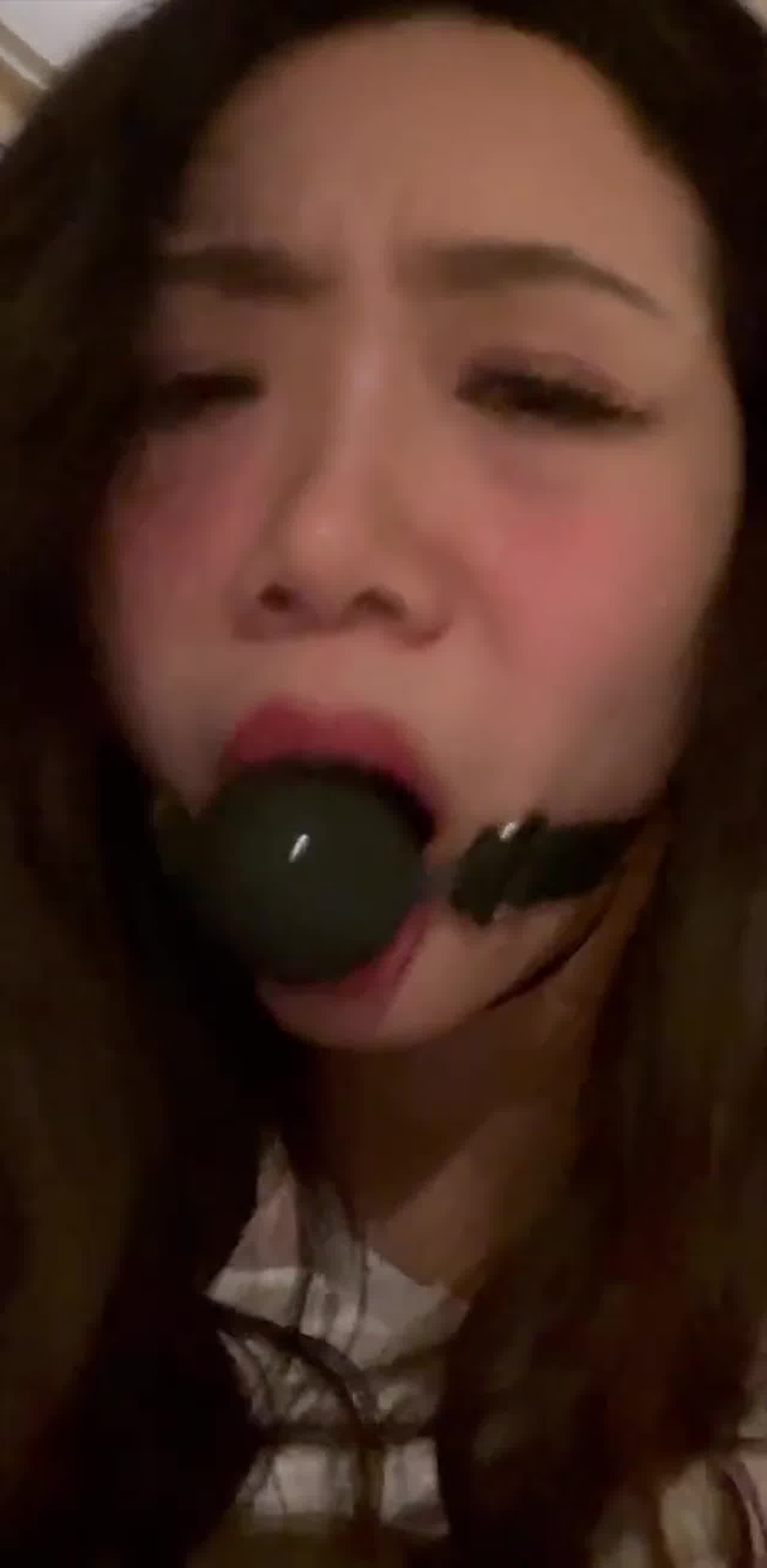  调教女友一起玩刺激sm 的剧照1