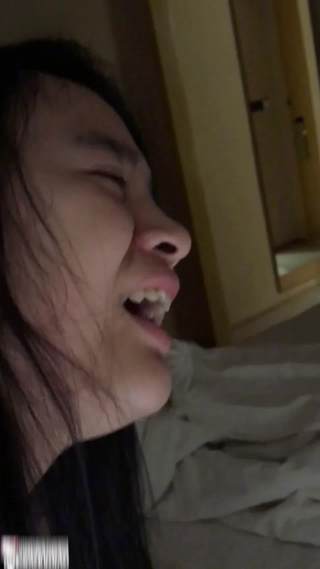  姐被插进去忍不住惨叫！ 的剧照10