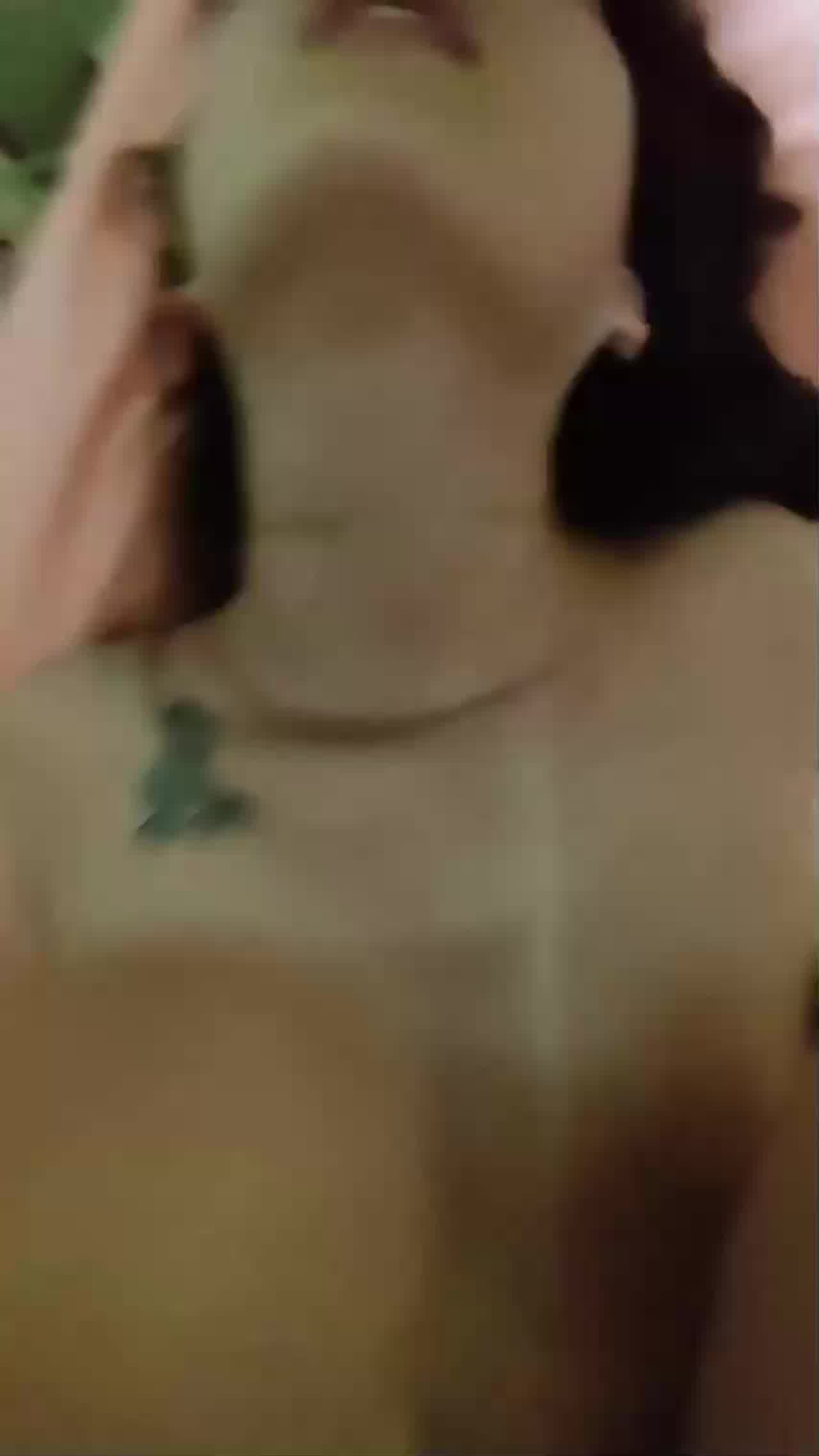  女同事喝醉被带回家给操了 的剧照10