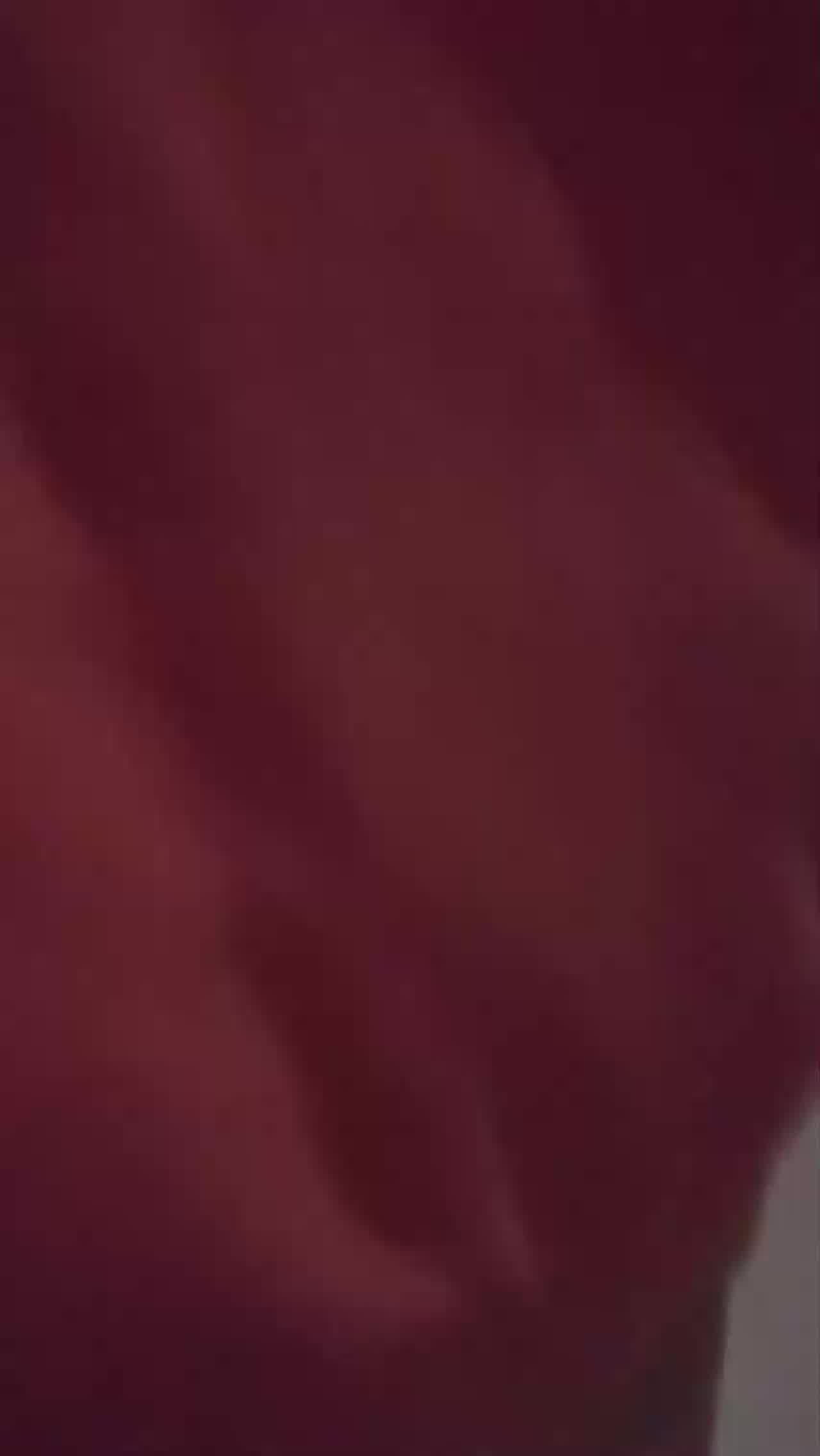  上学时遥不可及的校花，同学聚会时再次遇到，直接灌醉带走迷奸 的剧照8