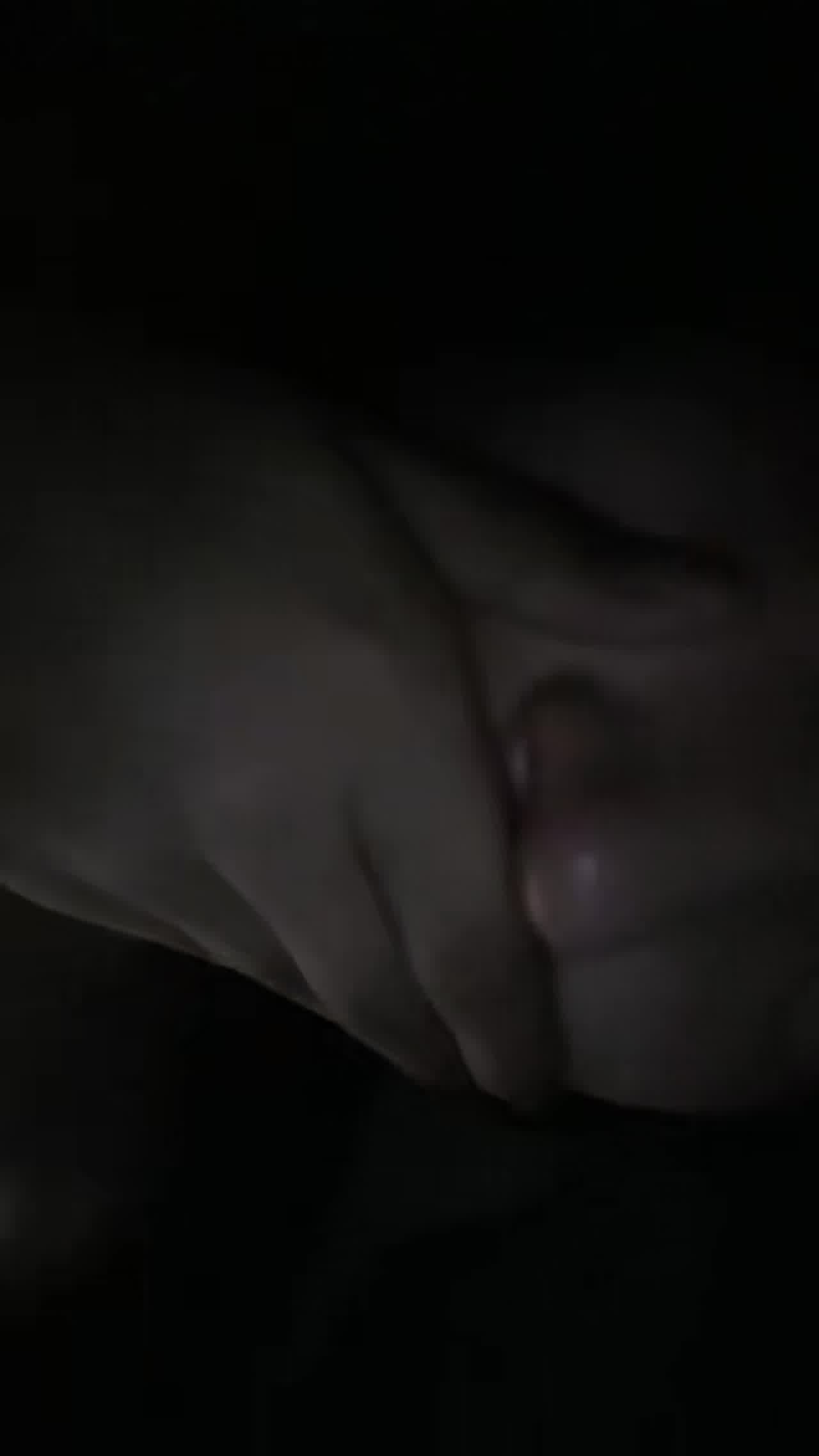  极品淫骚网红妹妹！户外车上吃屌车震 的剧照5