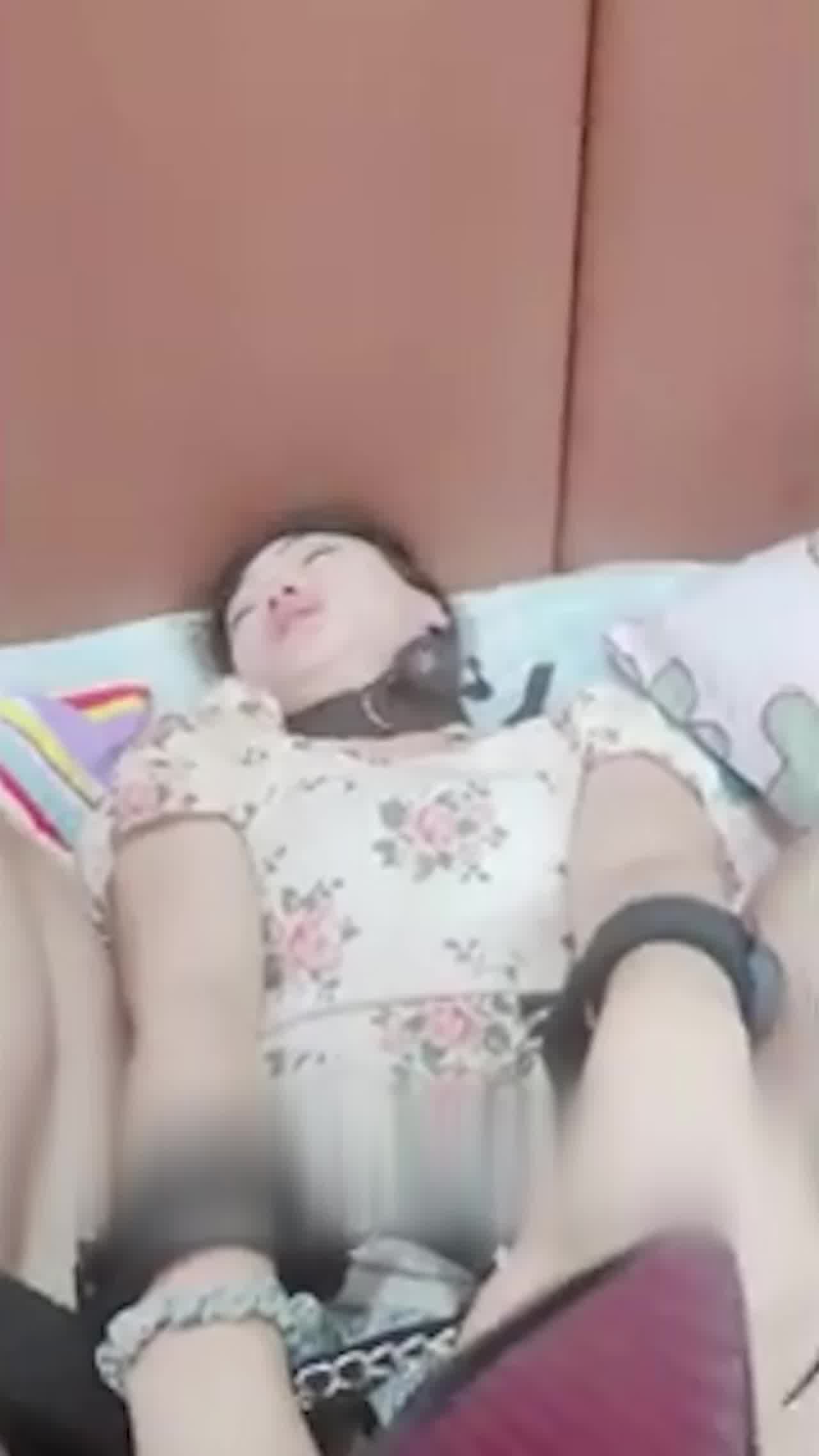  同城认识的一个玩的很开发的少妇！ 的剧照1