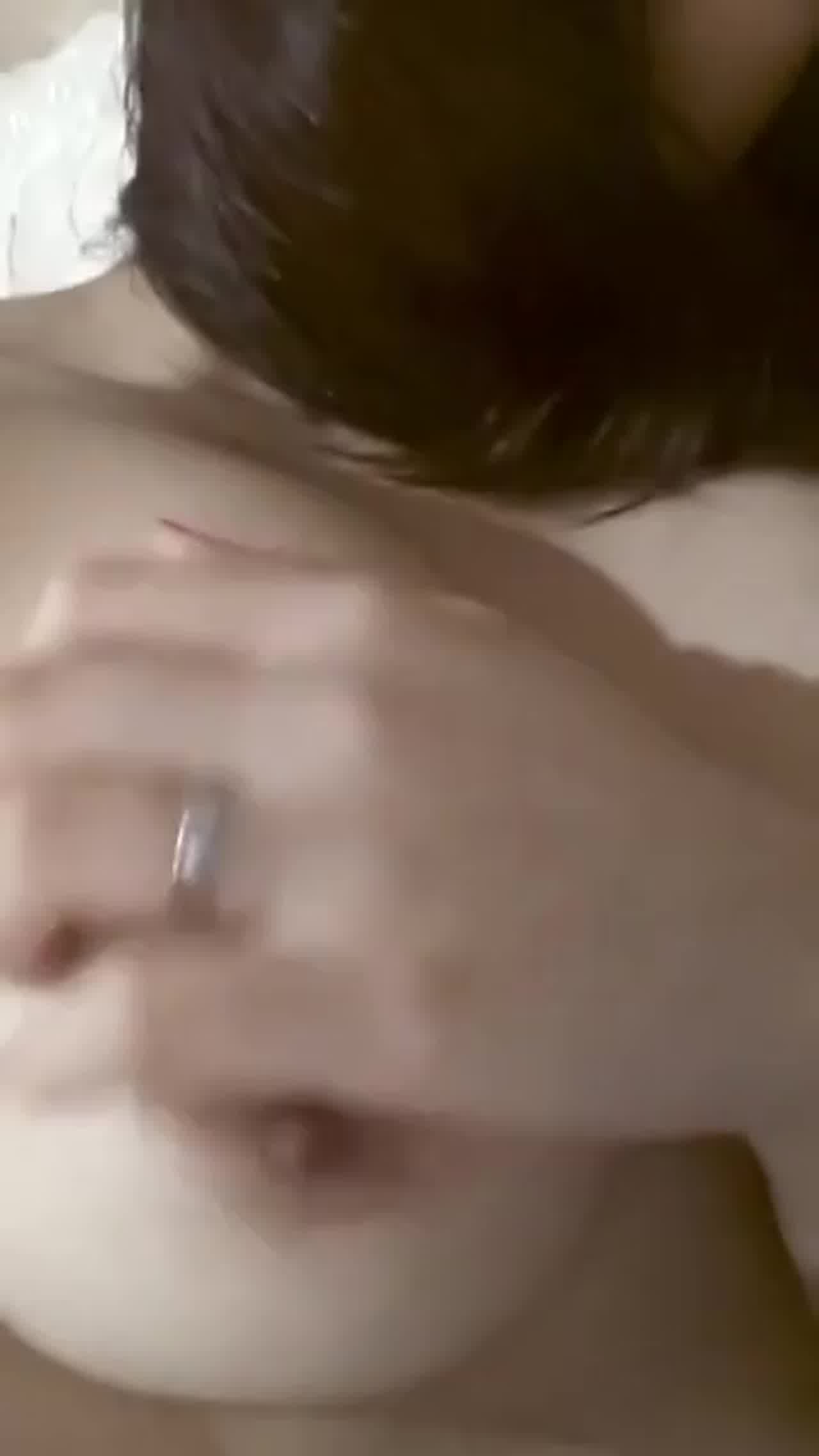  咪咪真的很大，要看我的咪咪吗 的剧照6