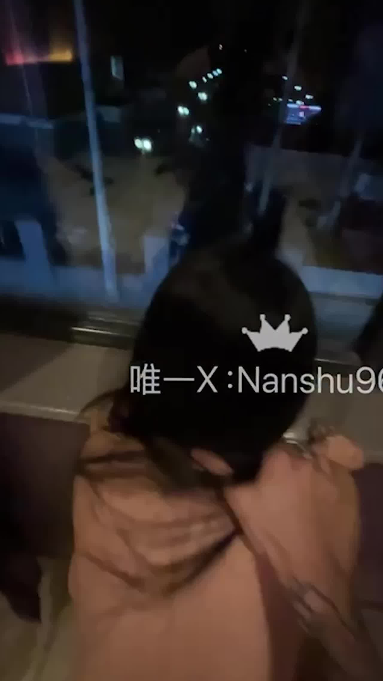  反差研究生暴力无套插入 的剧照1