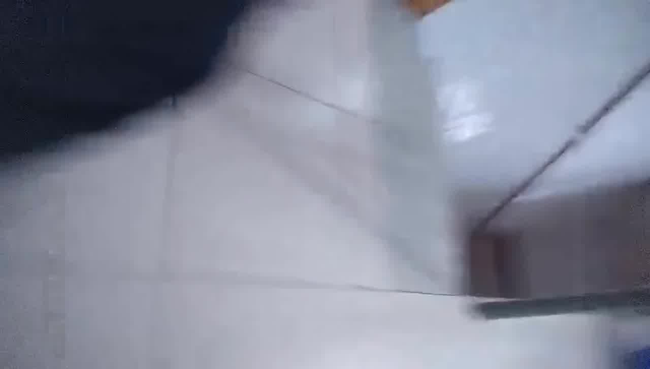  街边爱情【双响炮】性瘾发作，连续搞了两个按摩妹，尝试多个鲍鱼，次次炮响，太厉害了！ 的剧照4