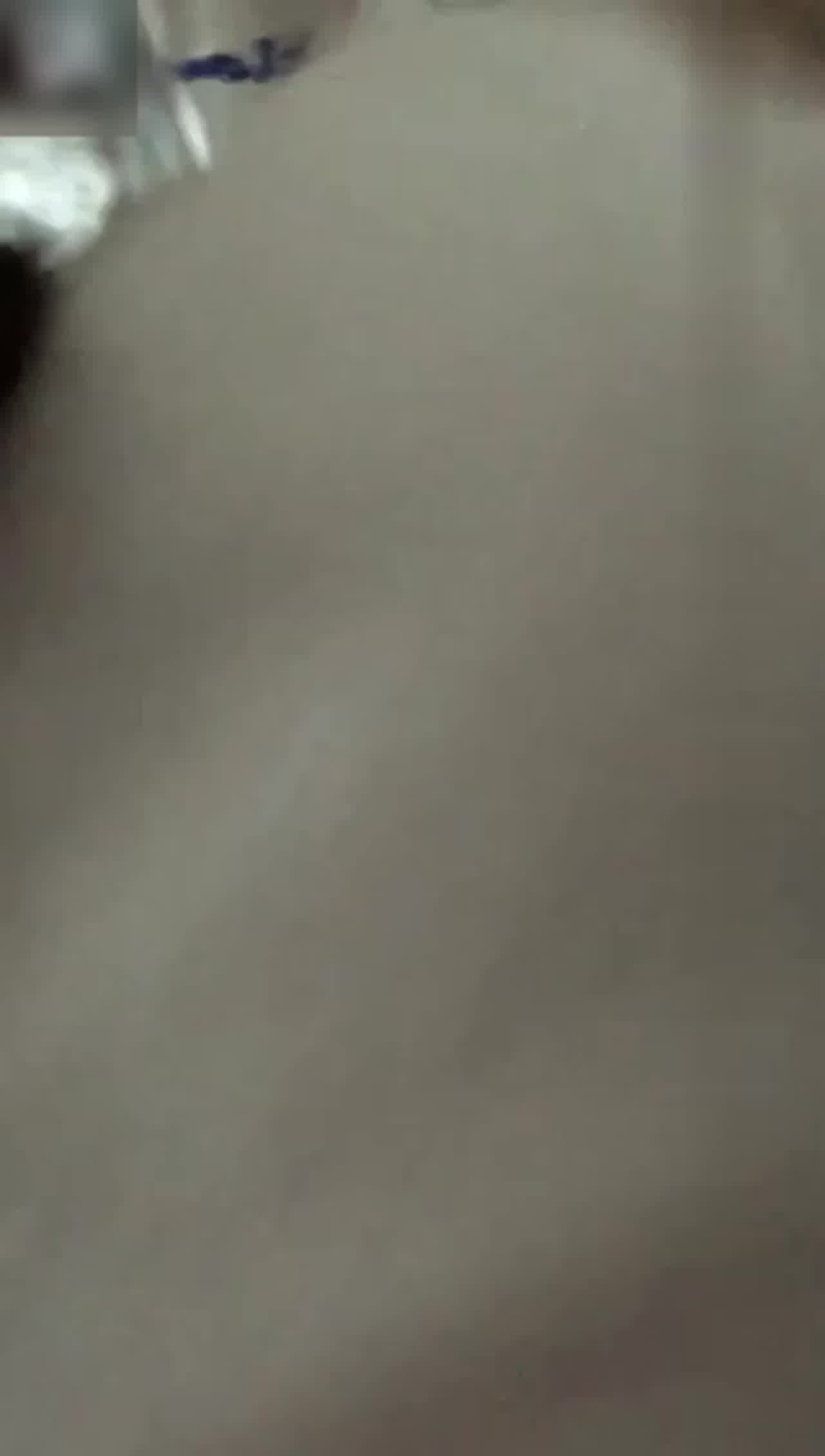  大学清纯妹被后入 的剧照1