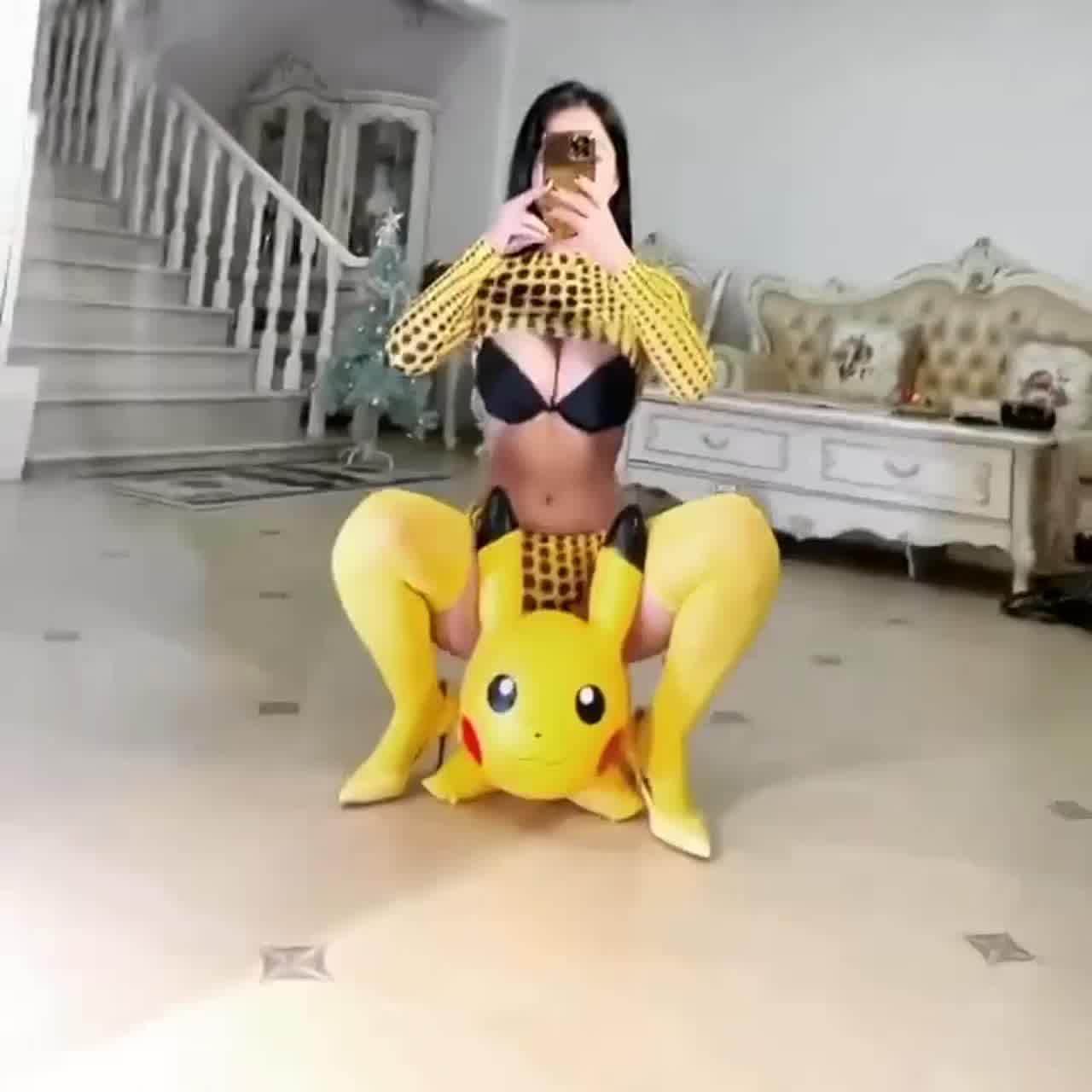  所以我说 皮卡超到底做错什么 的剧照3