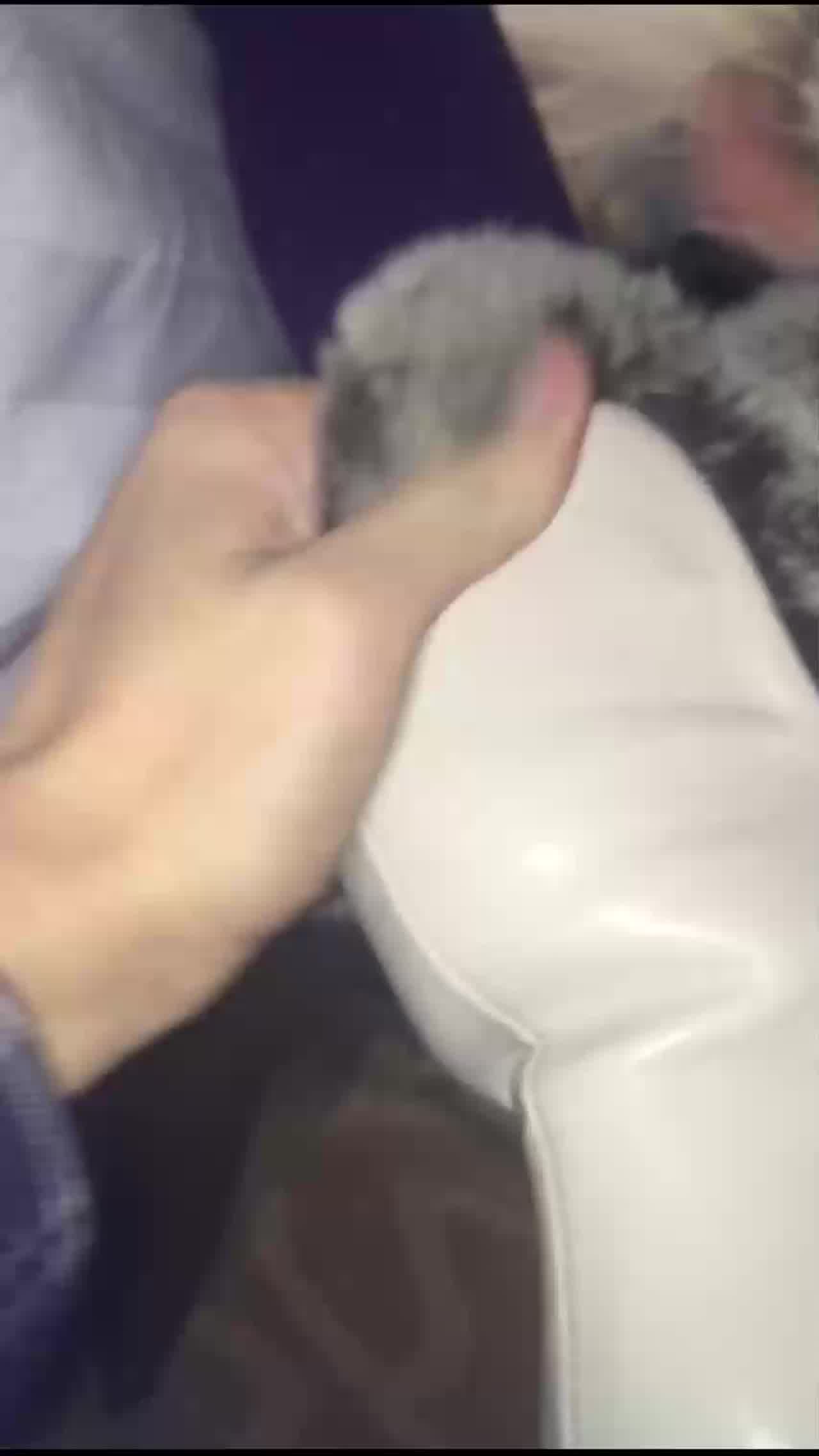  迷奸多人玩弄~MJ奔驰女（此内容剧情自愿） 的剧照2