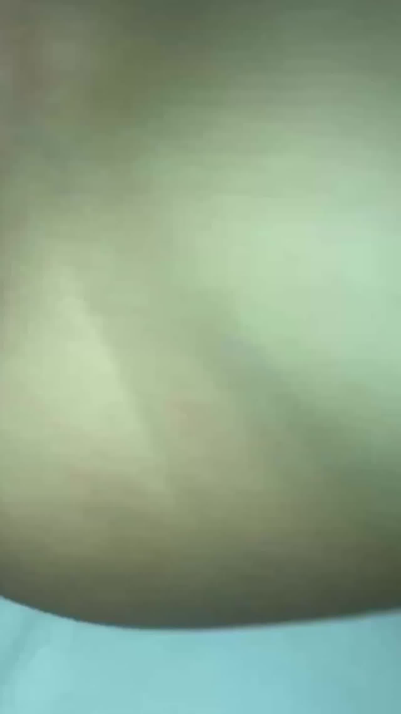  初中生系列嫖到初中生女孩 加钱500块无套破处内射 的剧照4