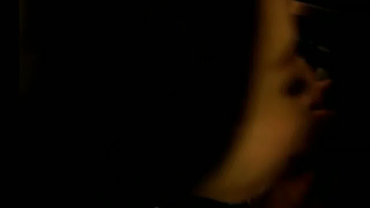  露脸女神口交，男友视角 的剧照3