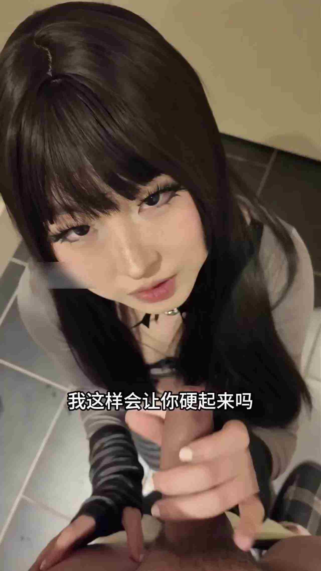  自购高颜值阿黑颜-我这样能让你硬起来吗？谁懂这句话的杀伤力，超反差的清纯颜值，翻白眼吐舌头吞精 的剧照6