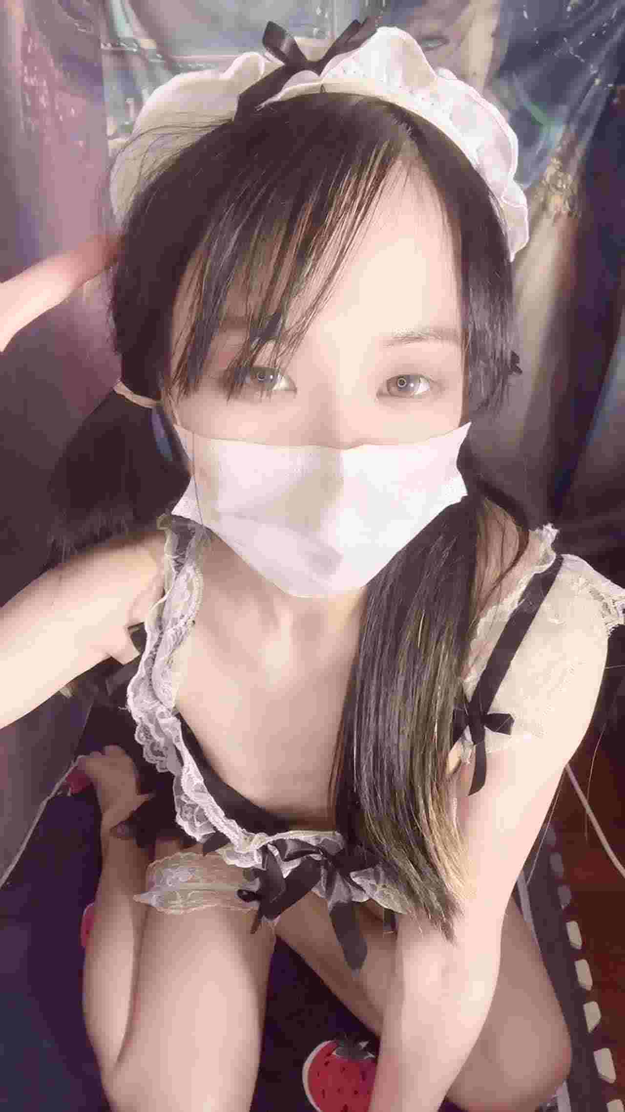  原创 四月 骚母狗肛塞求操 的剧照2