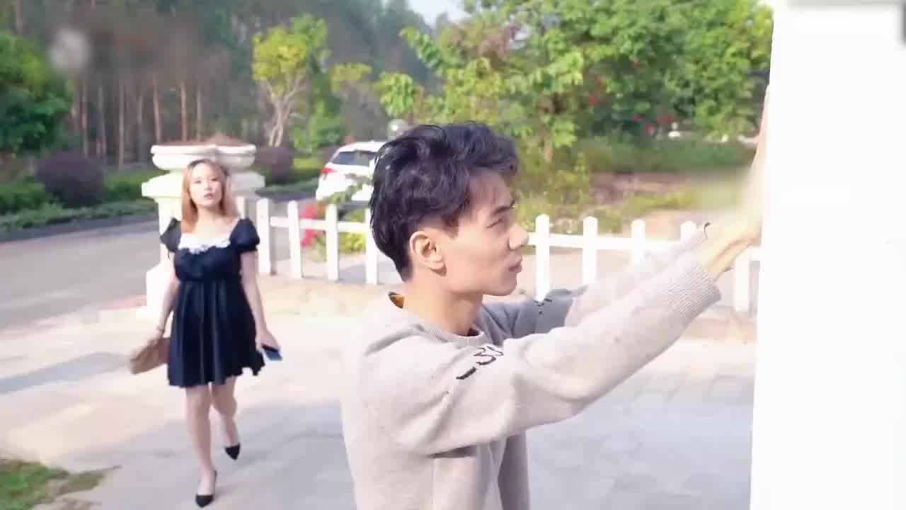  麻豆 兼职管家娘 的剧照9